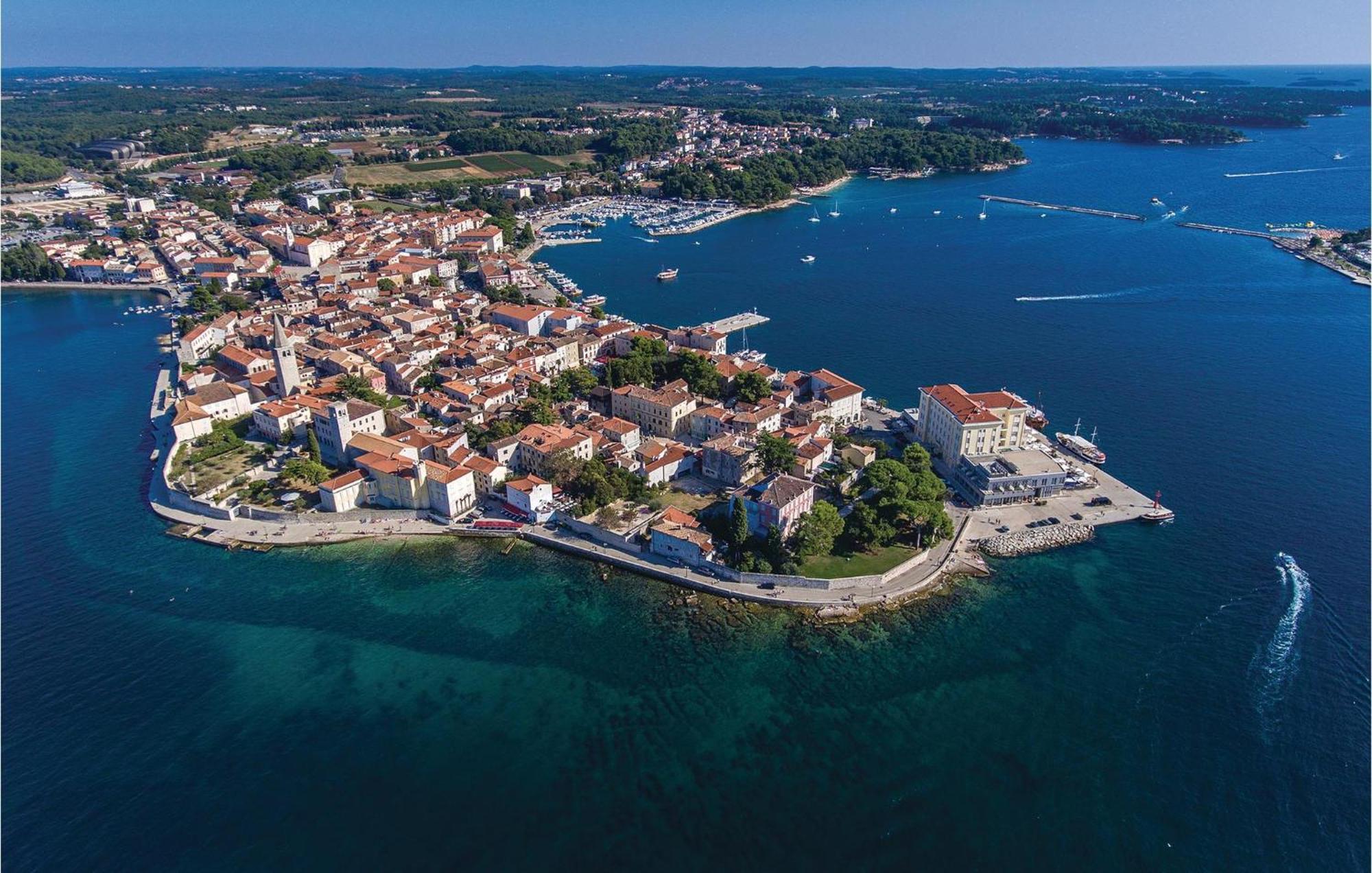 Ferienhaus Gorgeous In With Wifi Poreč